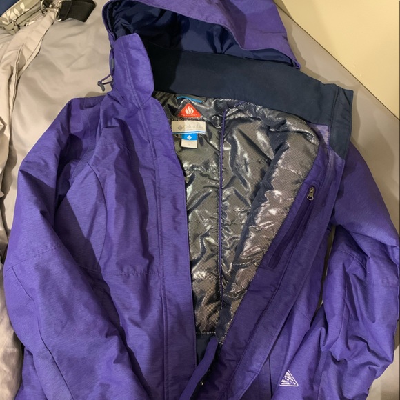 Columbia Winter Jacket - Picture 2 of 2